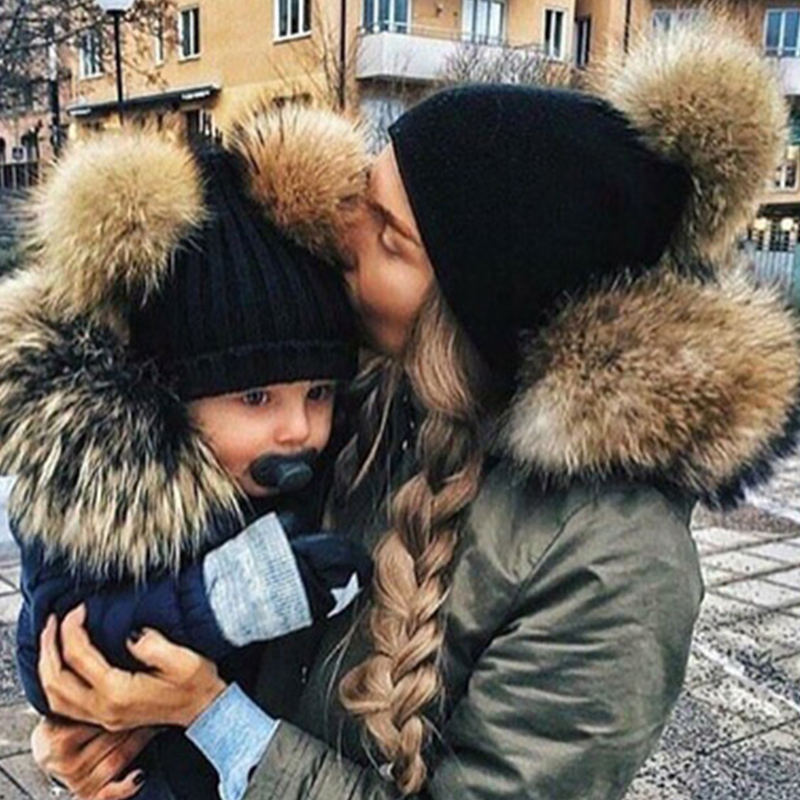 Lovely Euramerican Winter Black Sweater Hats