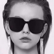 Lovely Chic Black PC Sunglasses