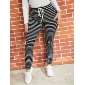 Lovely Casual Mid Elastic Waist Drawstring Striped