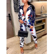 Lovely Work Graffiti Print Patchwork White Two Pie
