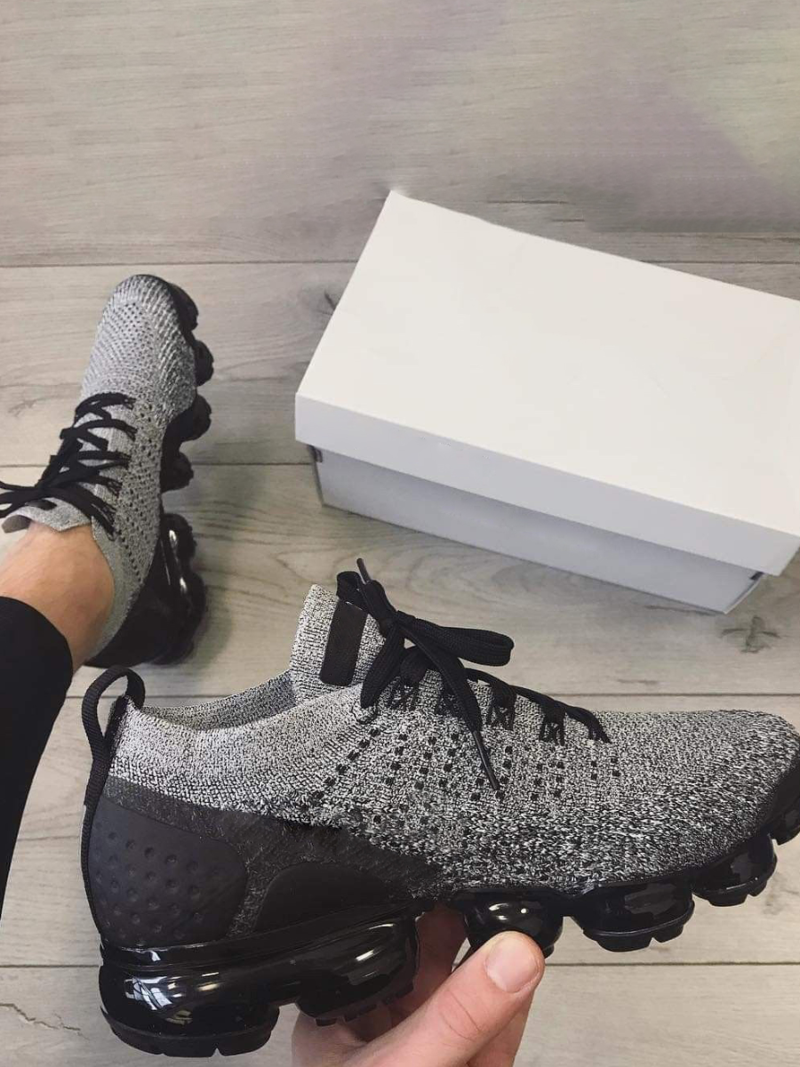 LW Chunky Sole Lace-up Sneakers