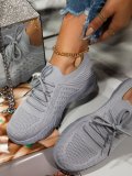 LW Round Toe Breathable Sneakers