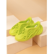 LW Girl Cut Out Flats