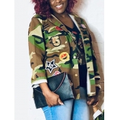 LW Plus Size Lip Letter Camo Print Jacket
