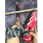 LW Men Cut Out Flats