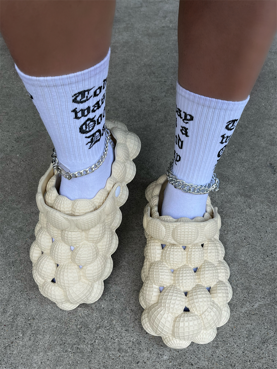LW Peanut Decor Slingback Bubble Slippers