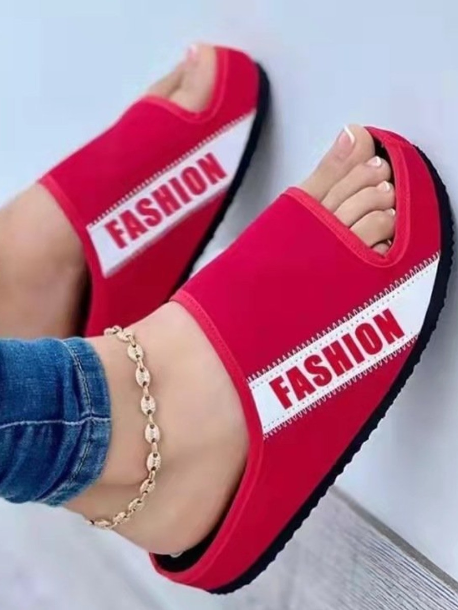 LW Round Toe Letter Print Slippers