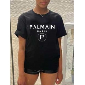 LW Geometric Letter Print T-shirt