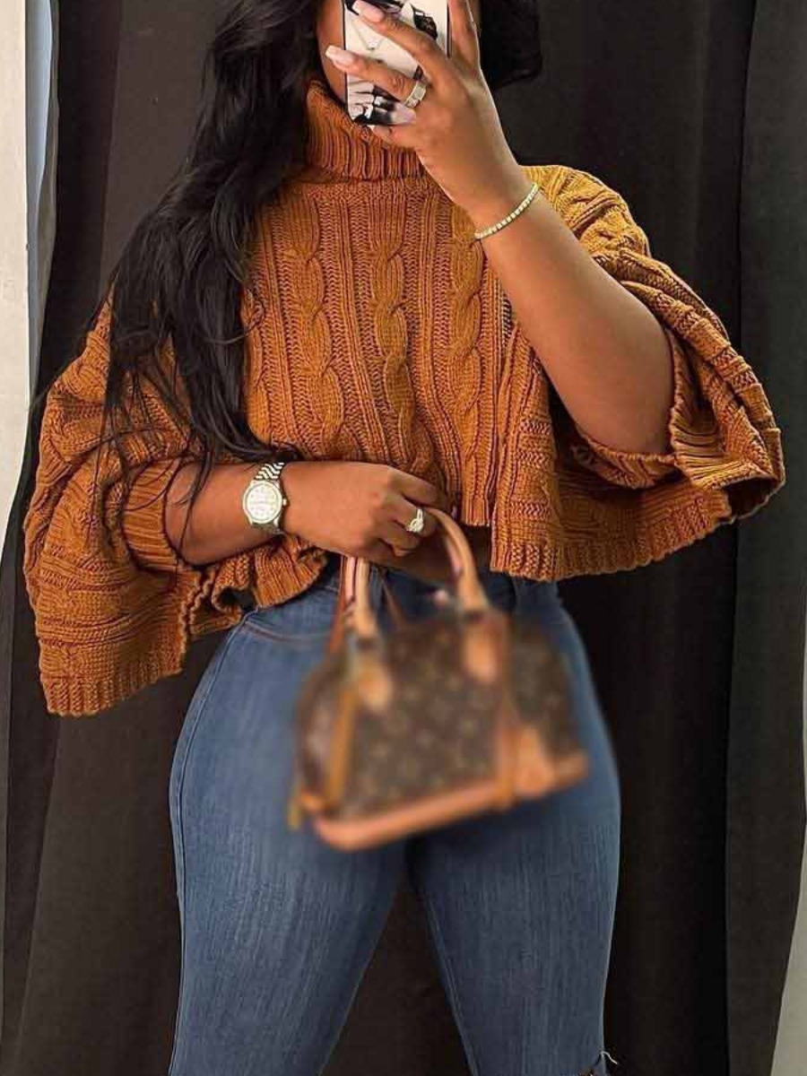 LW Turtleneck Loose Sweater