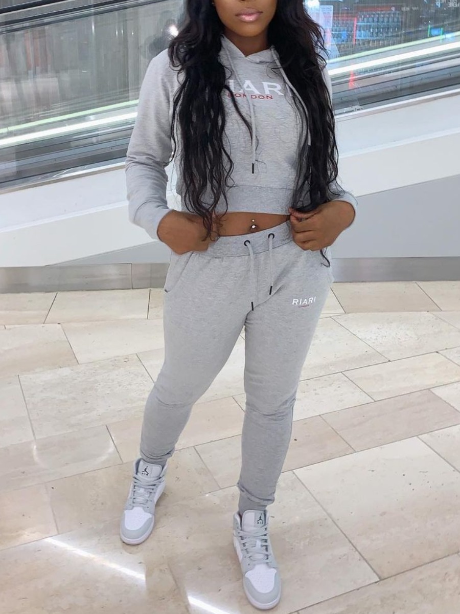 LW Casual Polyester Hooded Collar Pattern Letter P