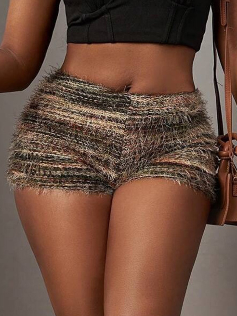 LW Plush Asymmetry Stripes Shorts